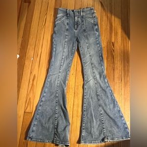 Free people flare jeans, 70s, lightwash, new without tags